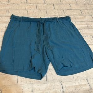 NWOT Soft Surroundings Teal linen shorts
